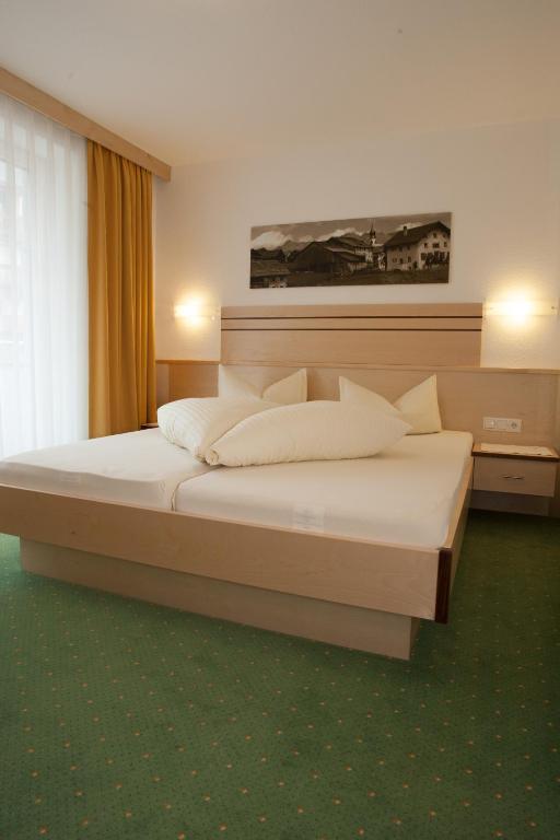 Hotel Haus Muehlbach Fiss Pokoj fotografie